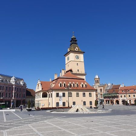 Old City Lux Braşov Buitenkant foto